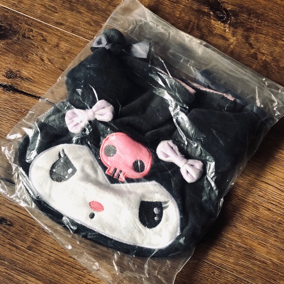 KUROMI-NWOT Soft Dark Gray Drawstring Pouch - Picture 7 of 12